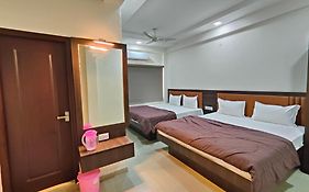 Hotel Heritage Palace
