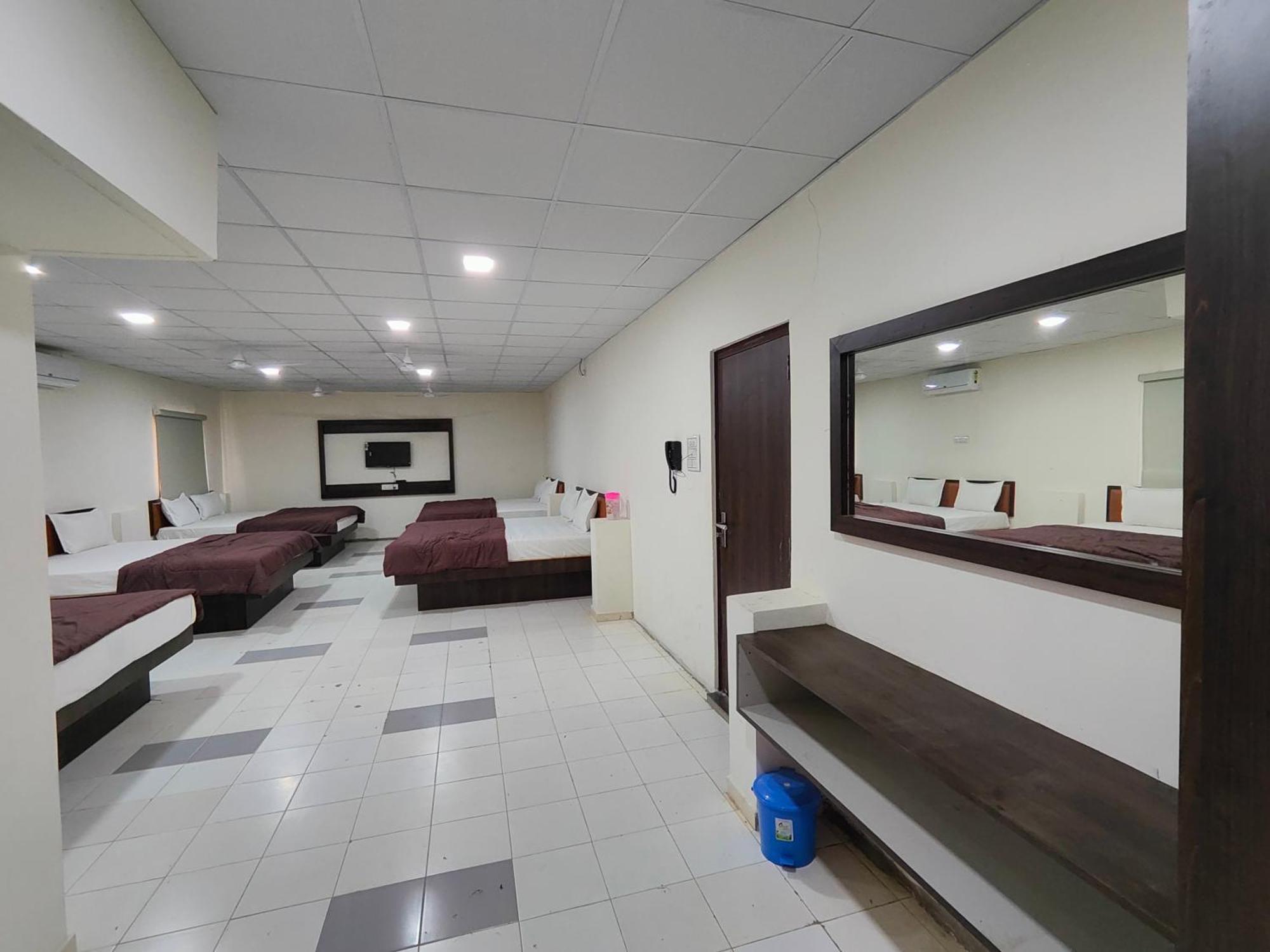 Hotel Heritage Palace Bhuj Dış mekan fotoğraf